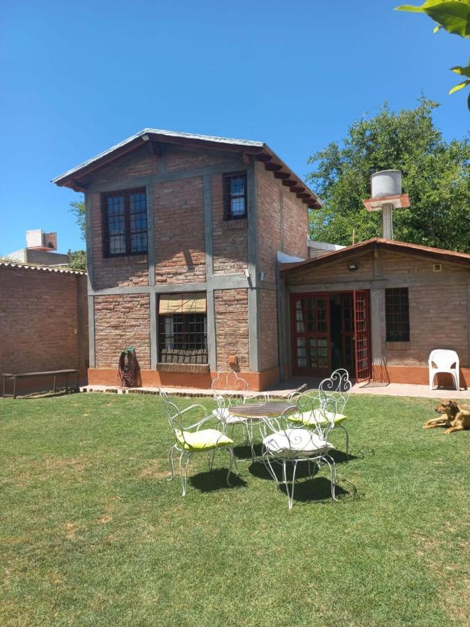 La Cieneguita Casa Confortable - Parque Central - Estacionamiento, Patio, 3 Banos, 5 Habitaciones - מראה חיצוני תמונה