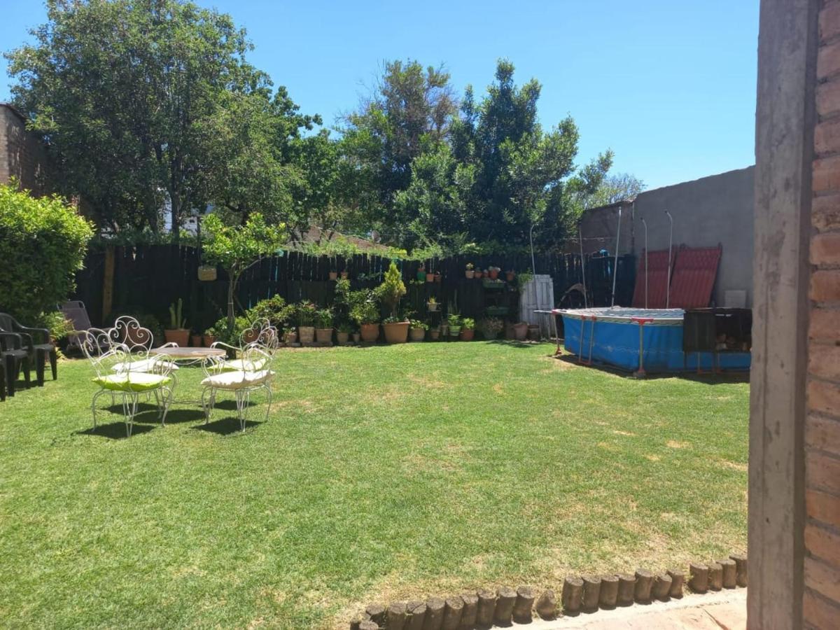 La Cieneguita Casa Confortable - Parque Central - Estacionamiento, Patio, 3 Banos, 5 Habitaciones - מראה חיצוני תמונה