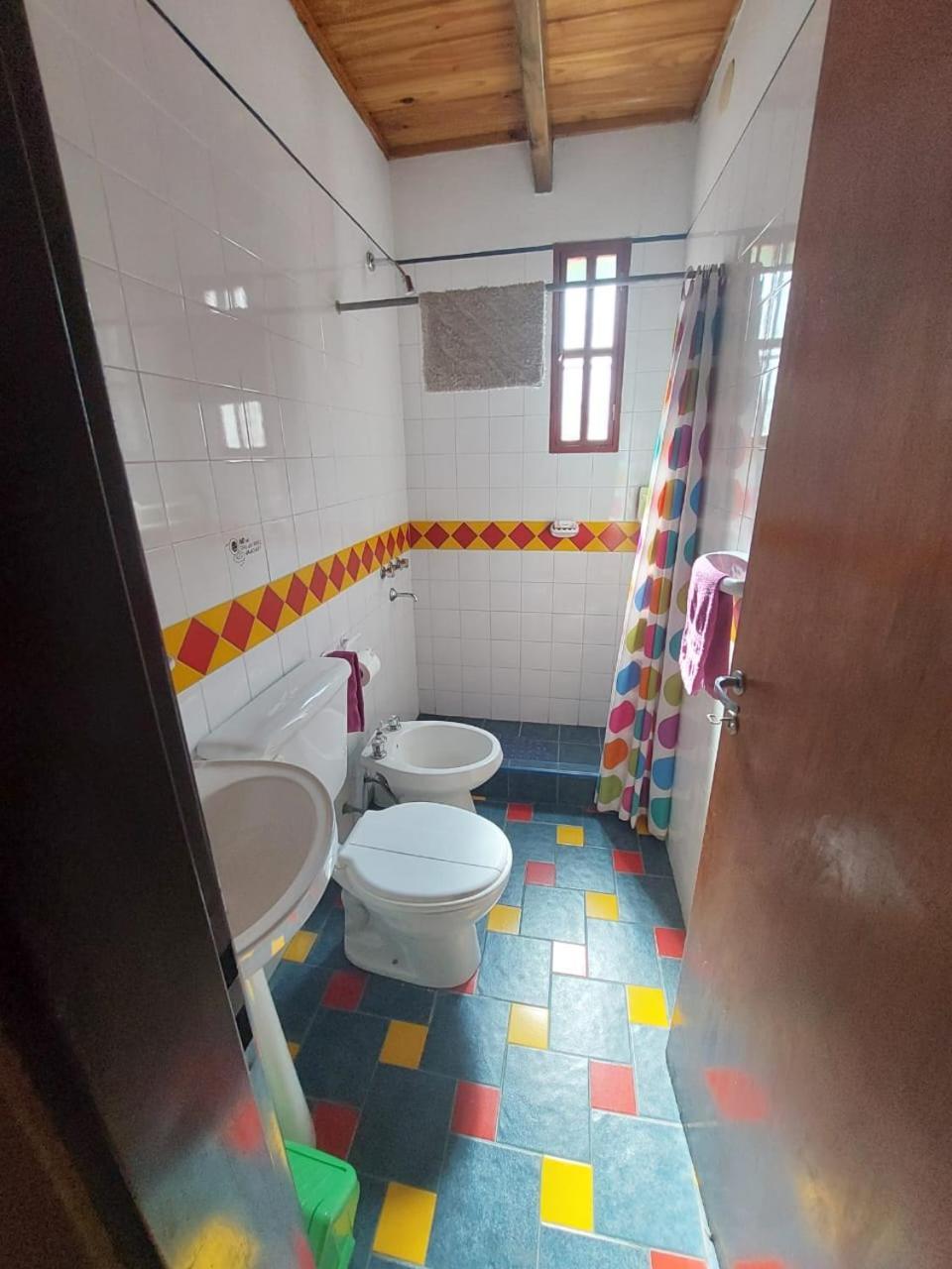 La Cieneguita Casa Confortable - Parque Central - Estacionamiento, Patio, 3 Banos, 5 Habitaciones - מראה חיצוני תמונה